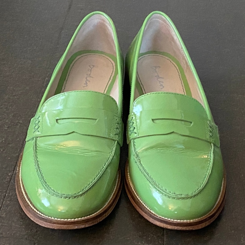 Boden Mint Green Patent Leather Loafers Size 39